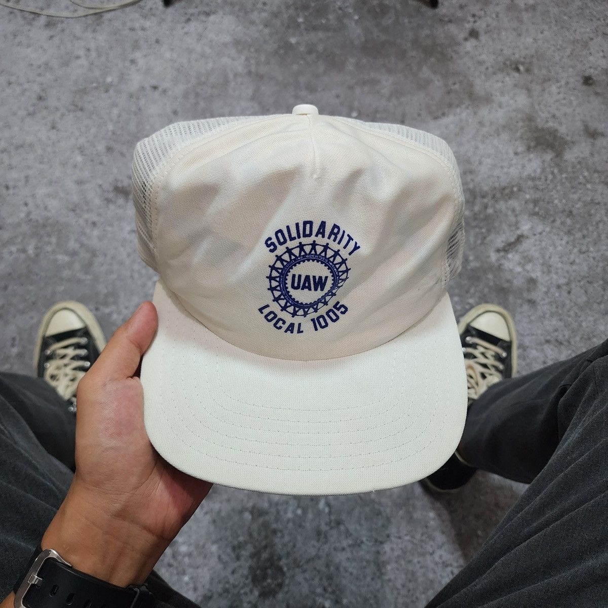 Vintage Topi Solidarity Local 1005 New Era Vintage Trucker Hat Size ONE SIZE - 1 Thumbnail