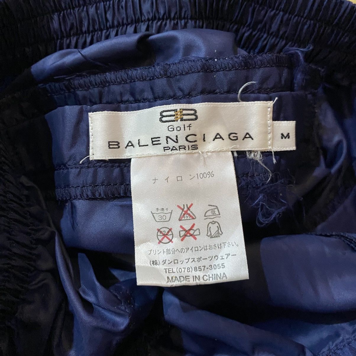 Balenciaga Vintage Balenciaga Golf Paris Navy Blue Nylon Track Pants Size US 28 / EU 44 - 13 Thumbnail