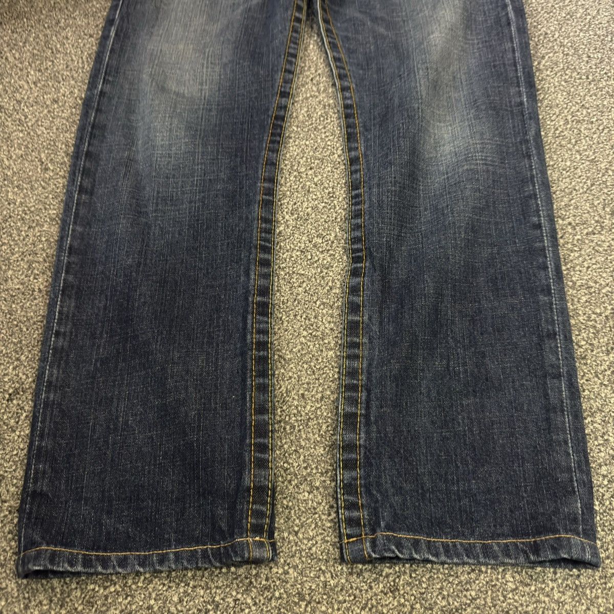 Hysteric Glamour 🔥🇺🇸 True Religion Slim Wash Denim W30 Size US 30 / EU 46 - 8 Thumbnail
