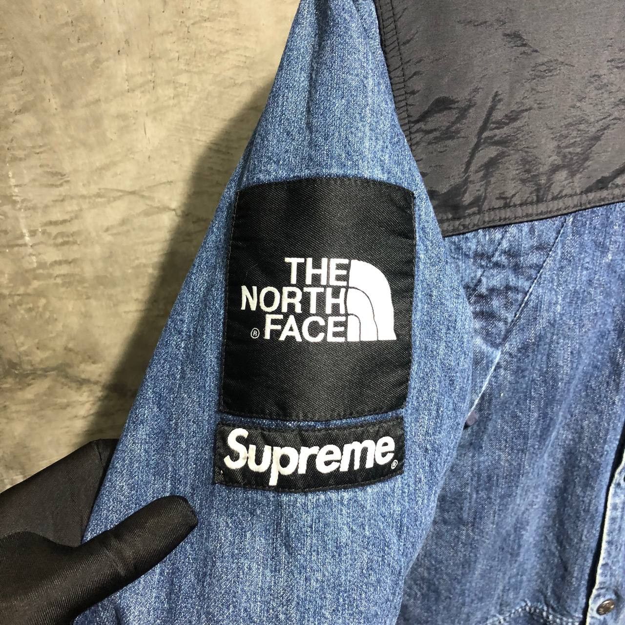 Supreme × The North Face Supreme X The North Face Dot Shot denim parka jacket Size US L / EU 52-54 / 3 - 6 Thumbnail