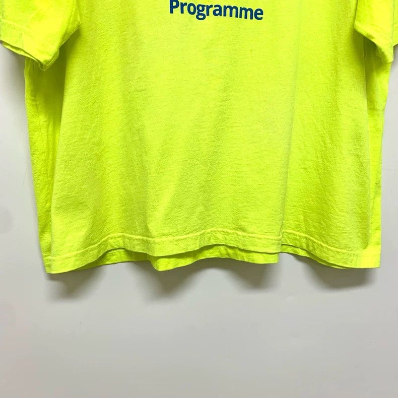 Balenciaga Balenciaga WFP Limited Fluorescent Green Short Sleeves Size US XXL / EU 58 / 5 - 4 Thumbnail