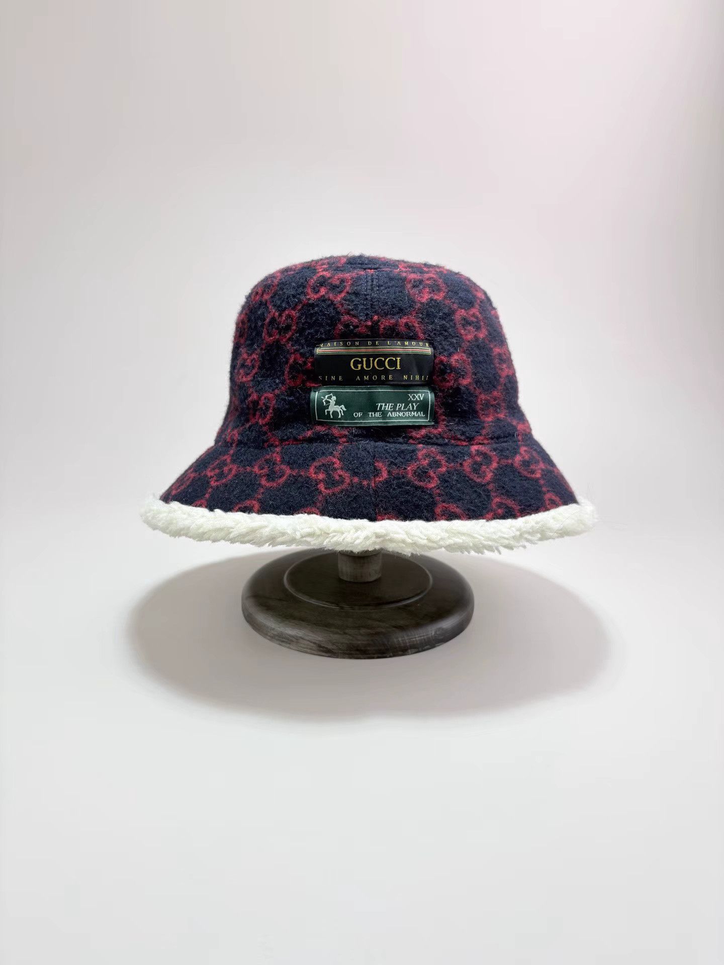 Gucci GUCCI Red Monogram Bucket Hat K1 Size ONE SIZE - 1 Thumbnail