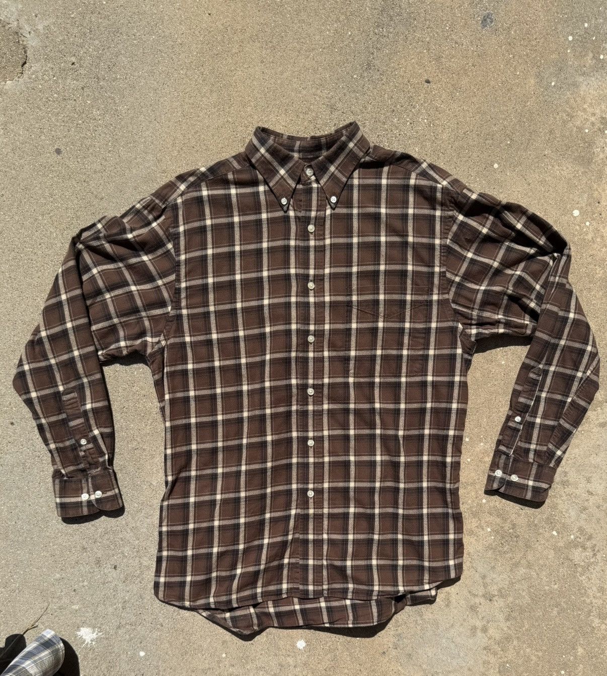 Jos. A. Bank Jos. A. Bank brown plaid button up flannel Size US M / EU 48-50 / 2 - 1 Thumbnail