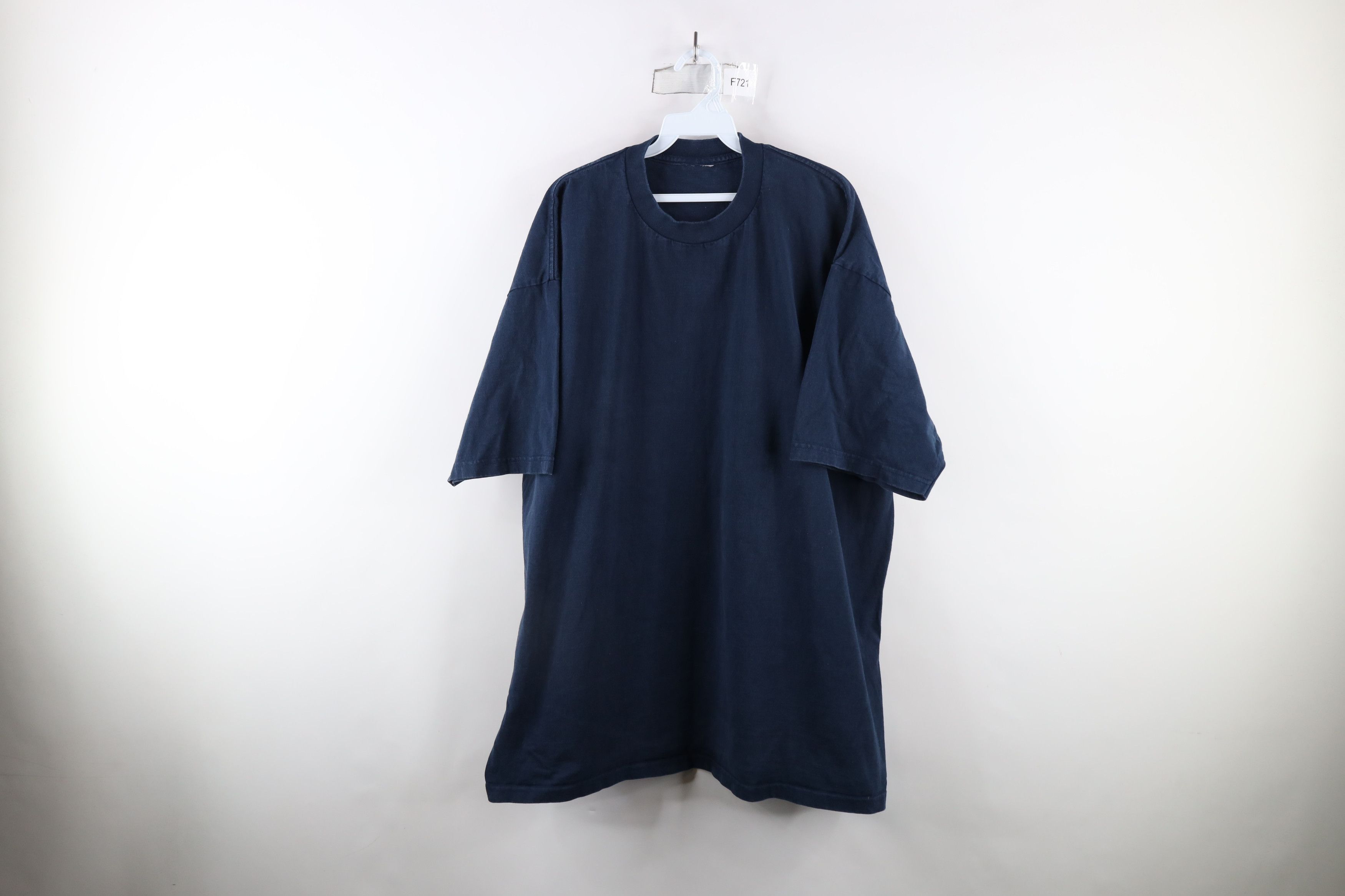 Vintage Vintage 90s Streetwear Heavyweight Cotton T-Shirt Blue Size US XXL / EU 58 / 5 - 1 Thumbnail
