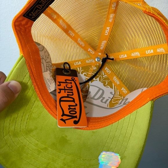 Von Dutch NWT VON DUTCH SHERBET CRUSH VELVET TRUCKER HAT Size ONE SIZE - 6 Thumbnail