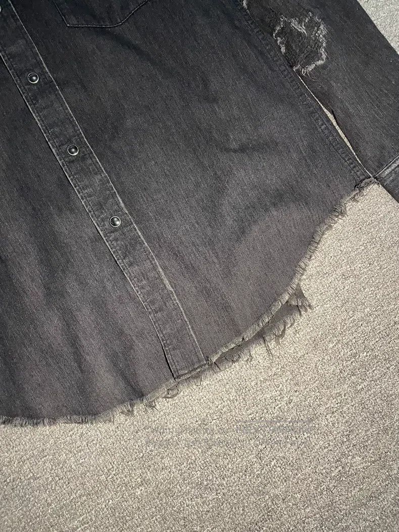 Saint Laurent Paris Saint Laurent Paris Distressed Hem Fringe Destroyed Denim Size US M / EU 48-50 / 2 - 3 Thumbnail