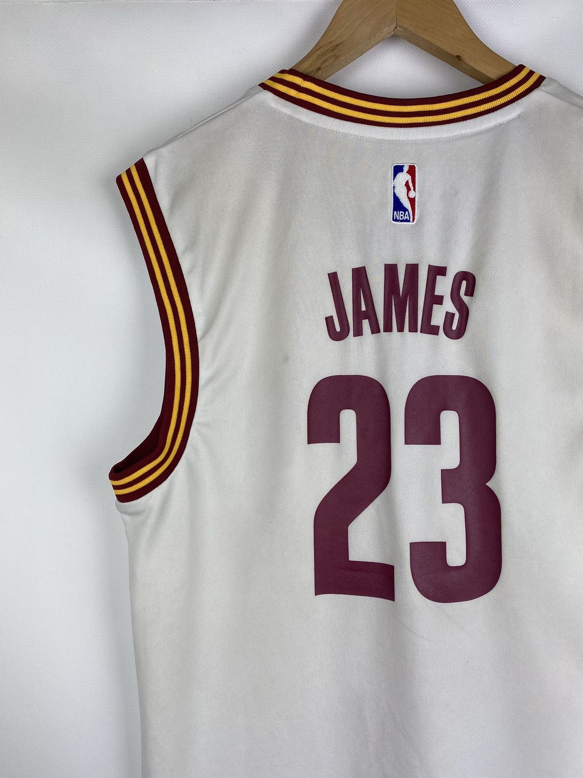 NBA Adidas Cleveland Cavaliers Lebron James 23 Jersey size S Size US S / EU 44-46 / 1 - 13 Thumbnail