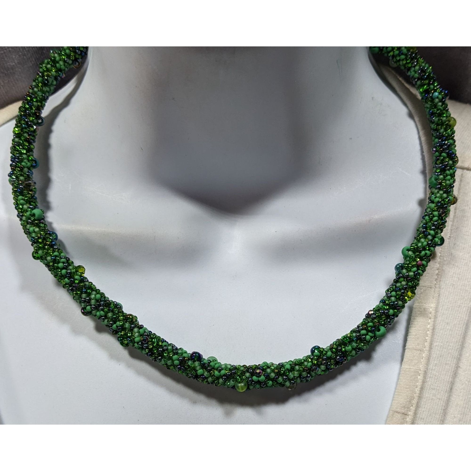 Other Fantasy Fairycore Green Glass Beaded Collar Necklace Size ONE SIZE - 4 Thumbnail
