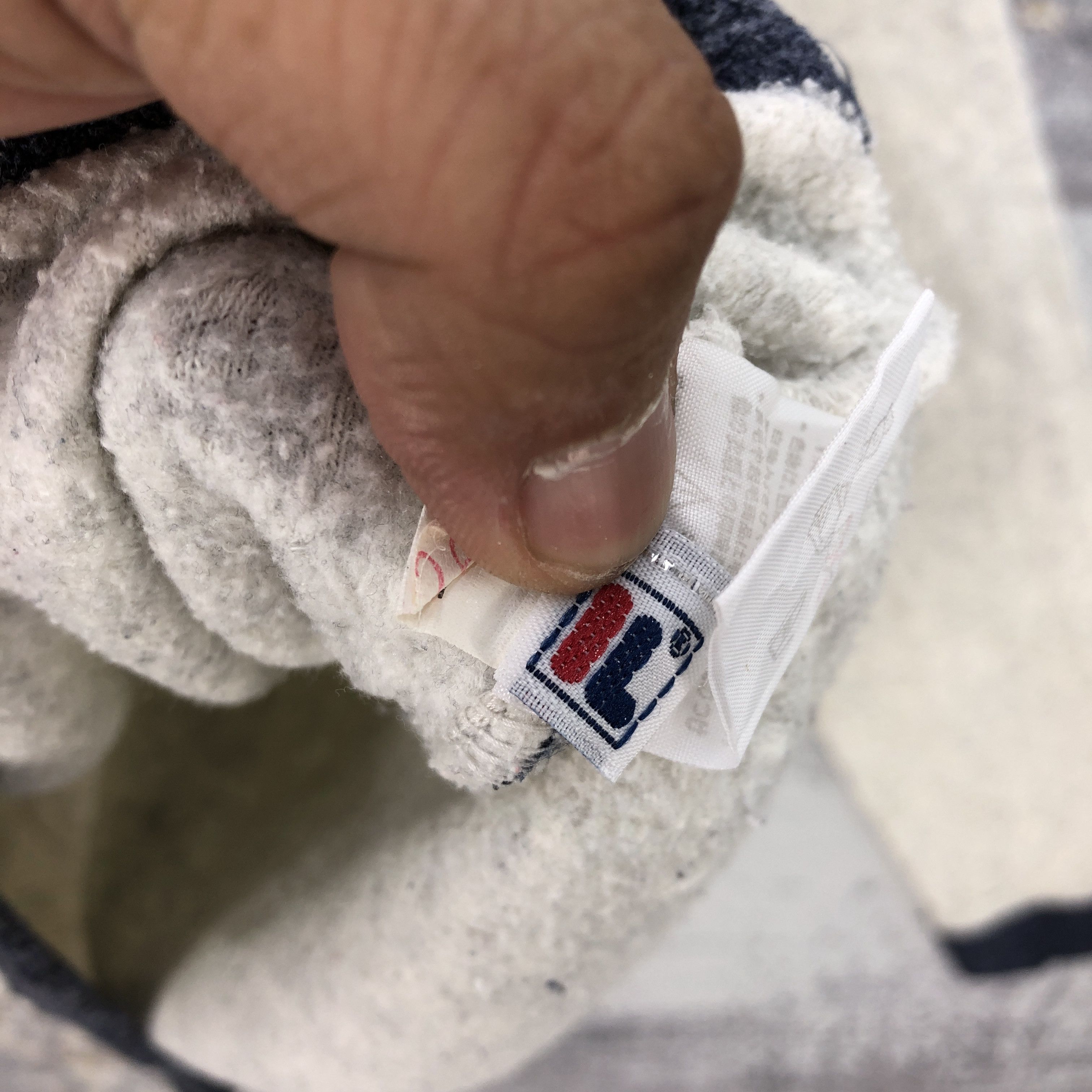 Fila Vintage Y2K Fila Fleece Sweater Fila Streetwear Sweatshirt Size US S / EU 44-46 / 1 - 8 Thumbnail