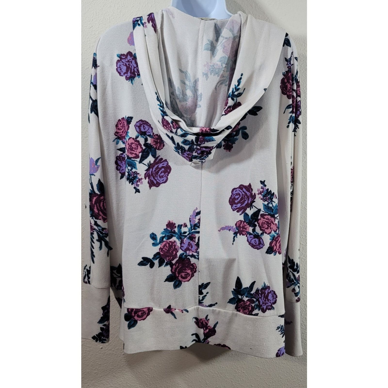Other It's Our Time White Purple Floral Hooded Cardigan Sweater L Size L / US 10 / IT 46 - 6 Thumbnail