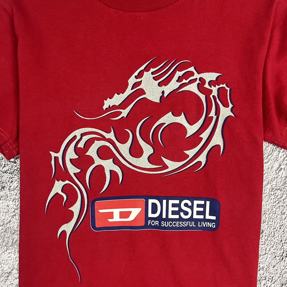 Diesel × Vintage 👹 VINTAGE 👹 Diesel Tribal Dragon Printed D big logo Red Tee Size M / US 6-8 / IT 42-44 - 3 Thumbnail