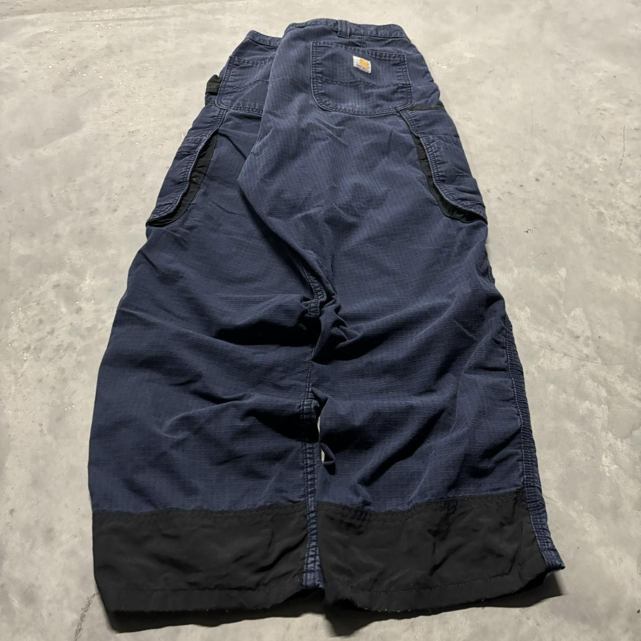 Carhartt × Vintage Crazy Vintage Y2K/2000s Baggy Navy Blue Carhartt Skater Style Cargo Pants! Size US 38 / EU 54 - 4 Thumbnail