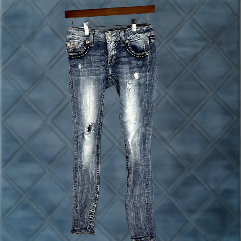 Miss Me Miss Me Jeans Womens 26 Blue Ankle Cropped Skinny Distressed Embellished Slim Embroidered Pockets Size 26" / US 2 / IT 38 - 1 Thumbnail