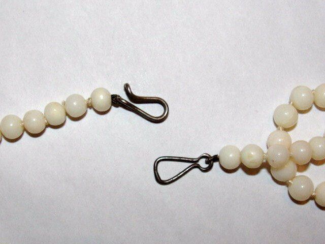 Designer Art Deco Angel Skin Coral Bead Necklace Size ONE SIZE - 4 Thumbnail