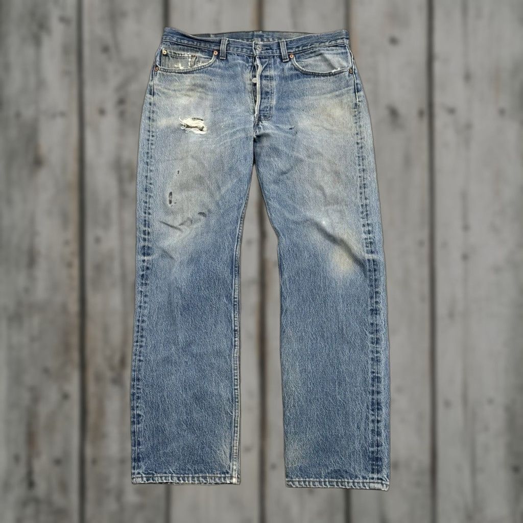 VINTAGE Levi's 501 Jeans Men 38x34 Actual 35x32 Made USA 90s Slim