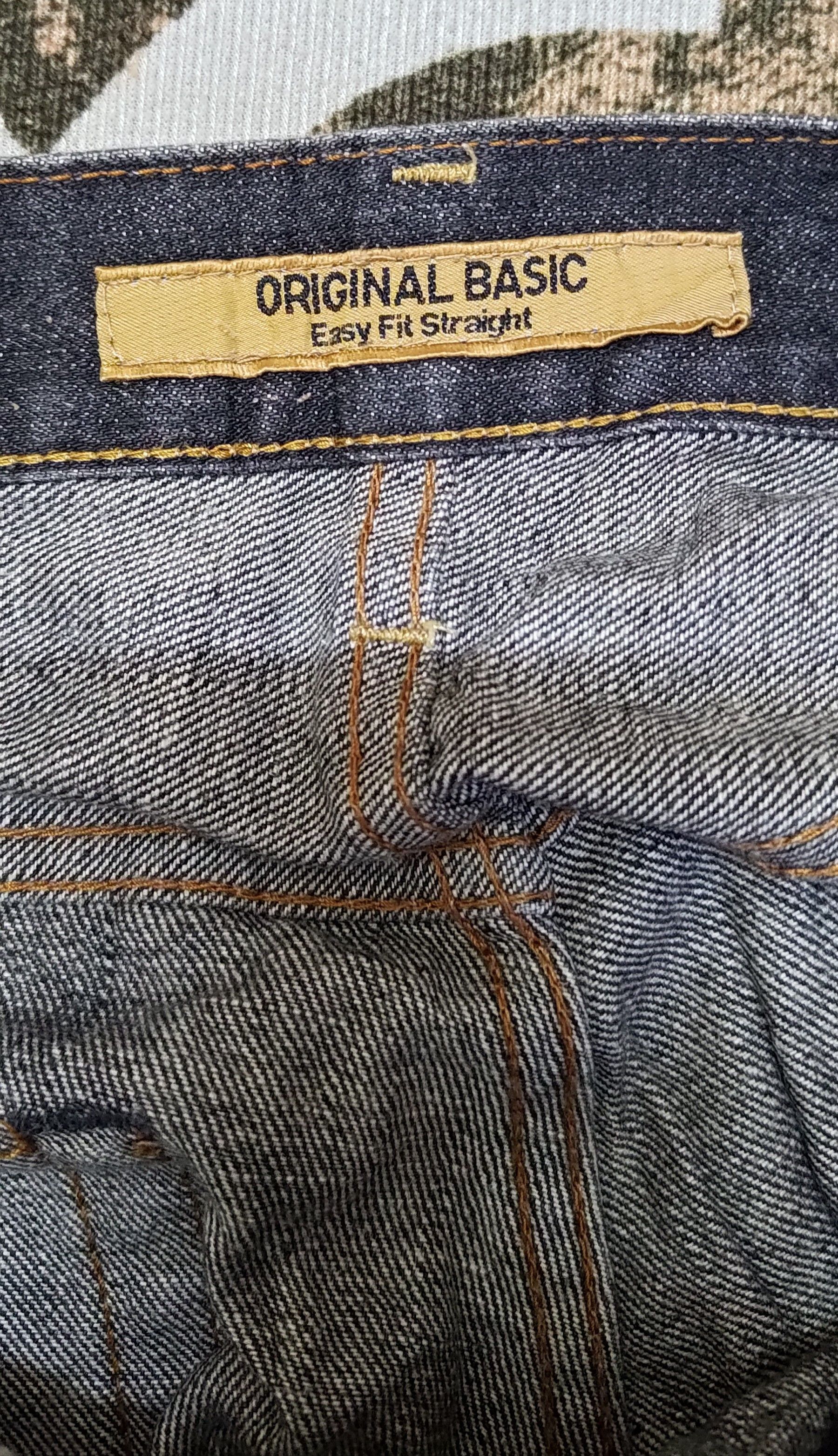 Uniqlo Original Basic Uniqlo Jeans Size US 32 / EU 48 - 9 Thumbnail