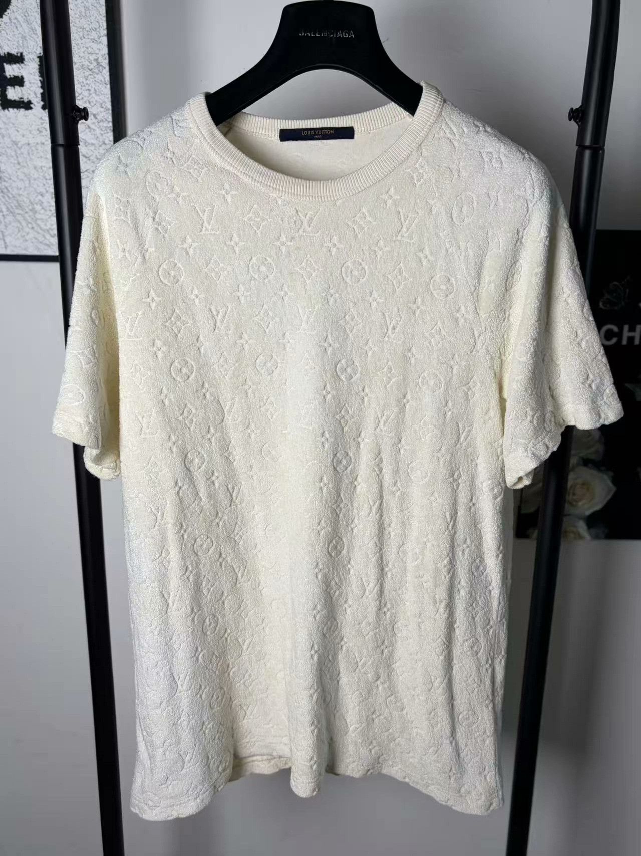 Louis Vuitton Louis Vuitton White T-Shirt m Men Size US M / EU 48-50 / 2 - 1 Thumbnail