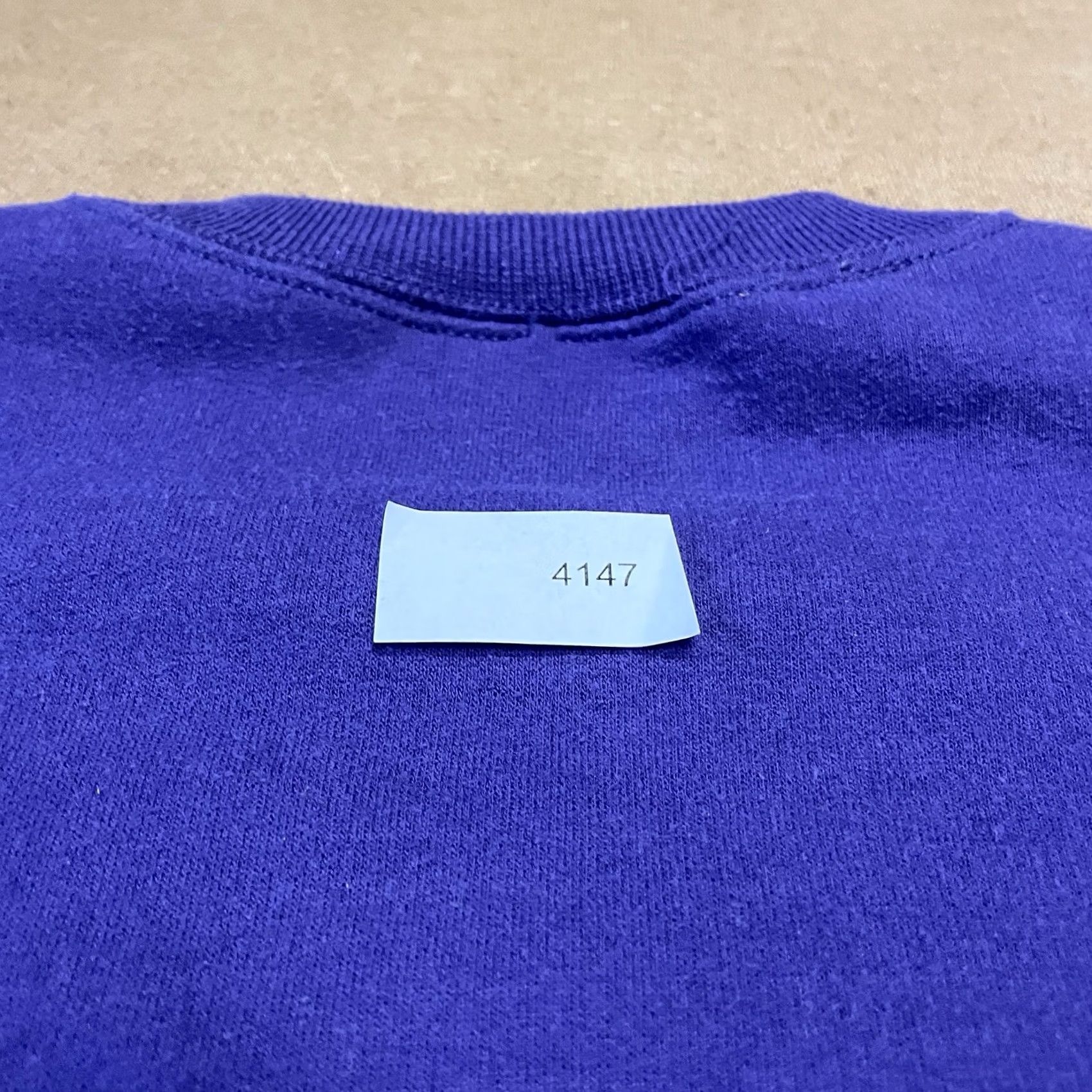 Vintage VINTAGE Purple Sweatshirt Womens Large Lady Crewneck Rhinestone Red Hat Ladies Size L / US 10 / IT 46 - 4 Thumbnail