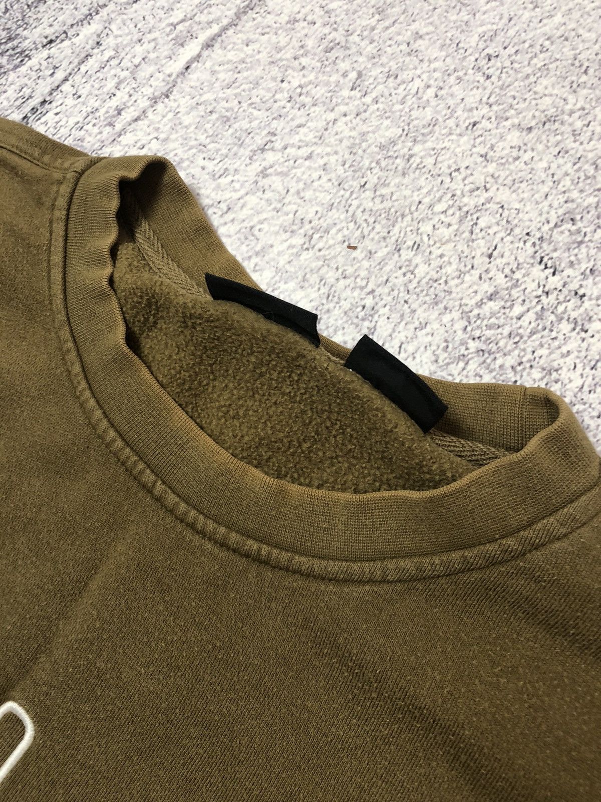 Fila Men’s sweater Fila size xxl vintage y2k street japan usa Size US XXL / EU 58 / 5 - 6 Thumbnail