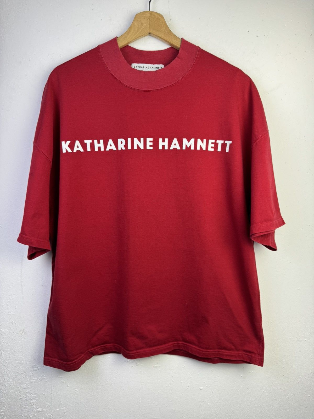 Katharine Hamnett London Katharine Hamnett oversized slogan t-shirt in red cotton Size US S / EU 44-46 / 1 - 1 Thumbnail