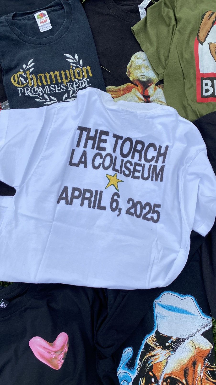 Gildan MOVEMENTS “LA COLISEUM SHOW” MEDIUM Size US L / EU 52-54 / 3 - 6 Thumbnail