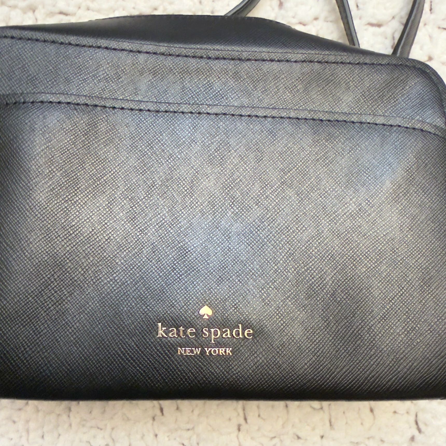 Vintage kate spade new york Lauryn Camera Bag Crossbody Purse Black Gold Womens Size ONE SIZE - 2 Thumbnail