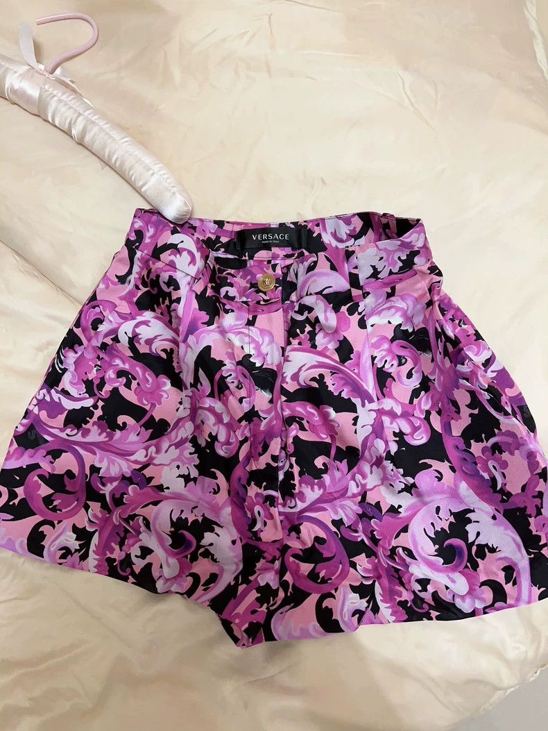 Versace Versace Valentine's Day limited shorts Size 37" - 6 Thumbnail