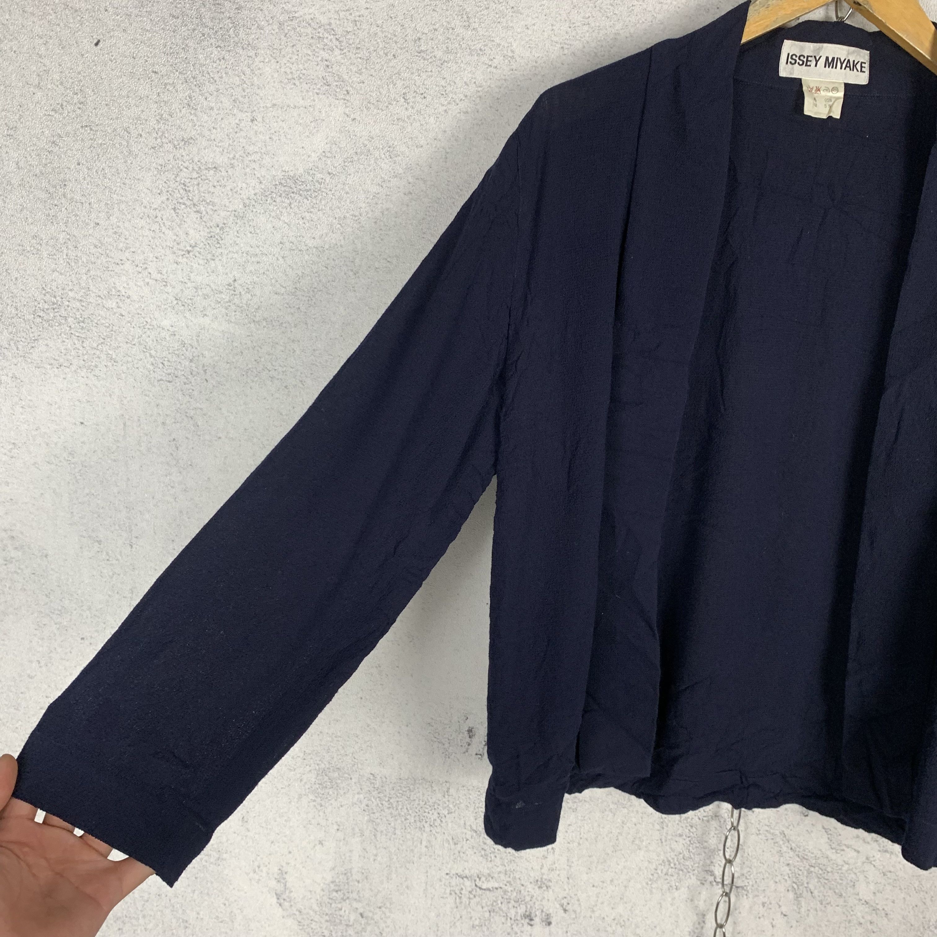 Issey Miyake Vintage Issey Miyake Top Outer Shirt Size L / US 10 / IT 46 - 3 Thumbnail