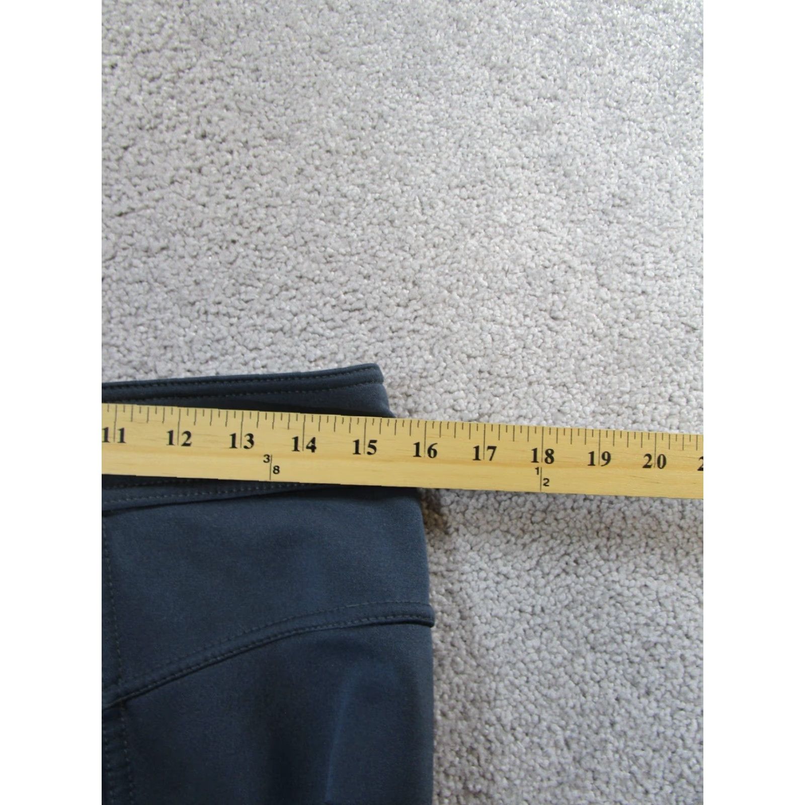 Athleta VINTAGE Athleta Blizzard Skirt Womens Small Gray Fleece Lined A Line Mini Size 28" / US 6 / IT 42 - 4 Thumbnail