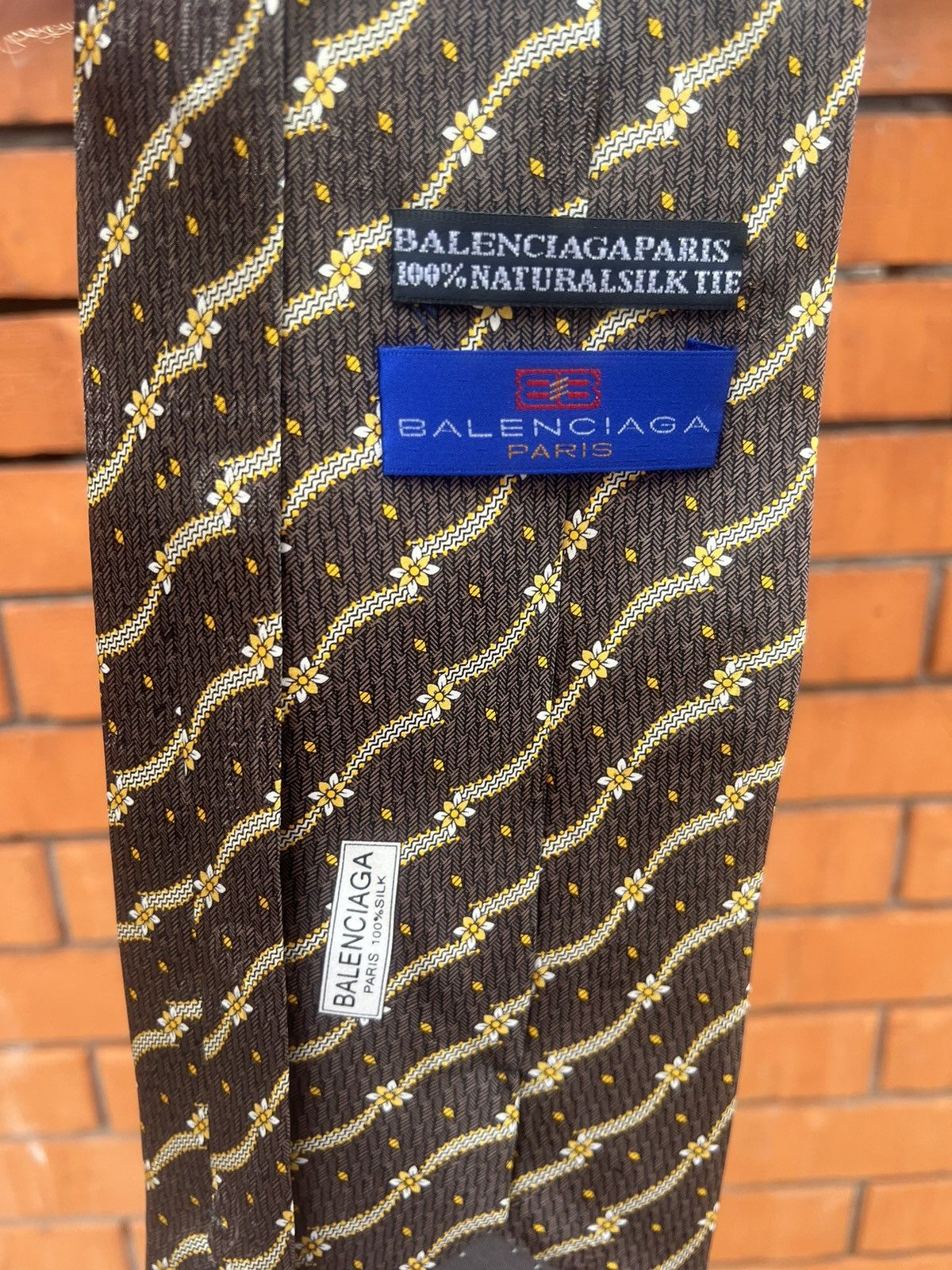 Balenciaga Balenciaga Paris tie 100% Silk Tie vintage fashion top condt Size 40 - 5 Thumbnail