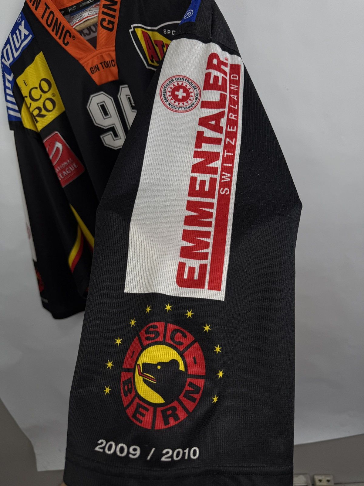 NHL 🇨🇭 2009 SC Bern #96 DUBE Switzerland Hockey Jersey Peugeot Size US L / EU 52-54 / 3 - 10 Thumbnail