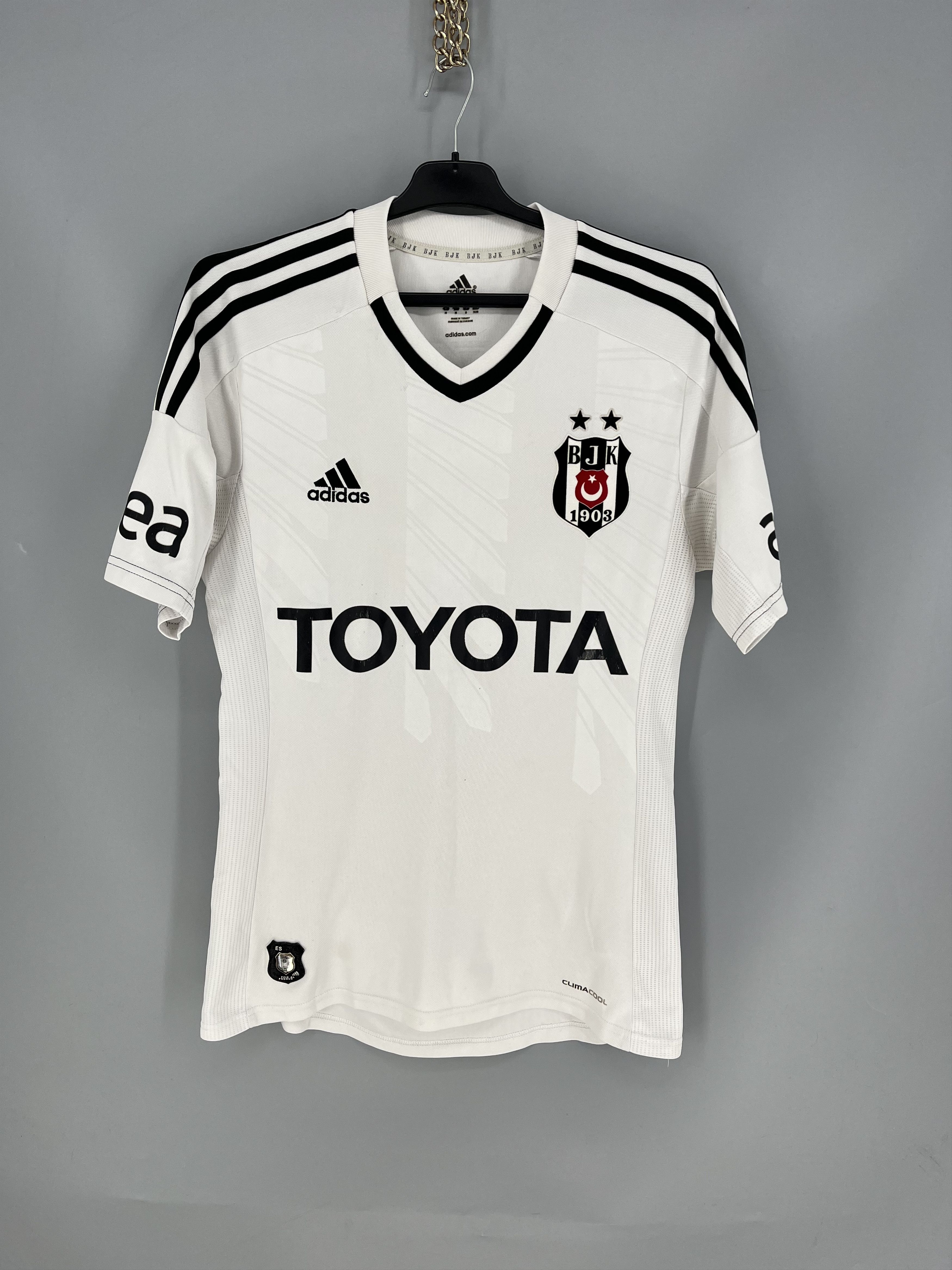 Adidas Beşiktaş 2013 2014 #13 TOLGA Home Football Jersey Adidas Size US M / EU 48-50 / 2 - 1 Thumbnail