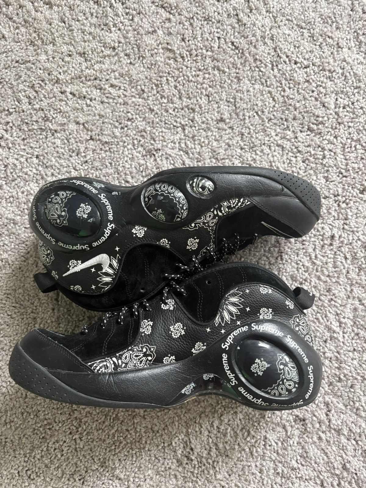 Nike × Supreme Nike Air Zoom Flight 95 Size US 12 / EU 45 - 2 Thumbnail