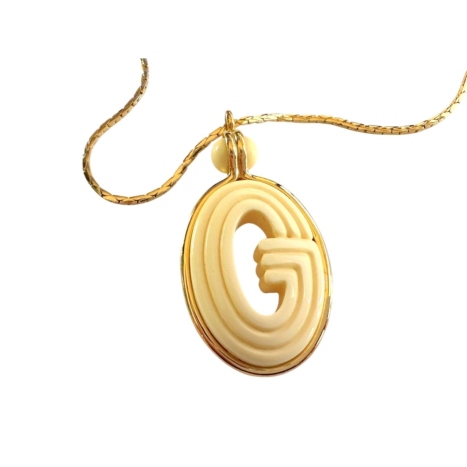 Givenchy Givenchy Vintage Resin G Pendant Necklace Size ONE SIZE - 1 Thumbnail