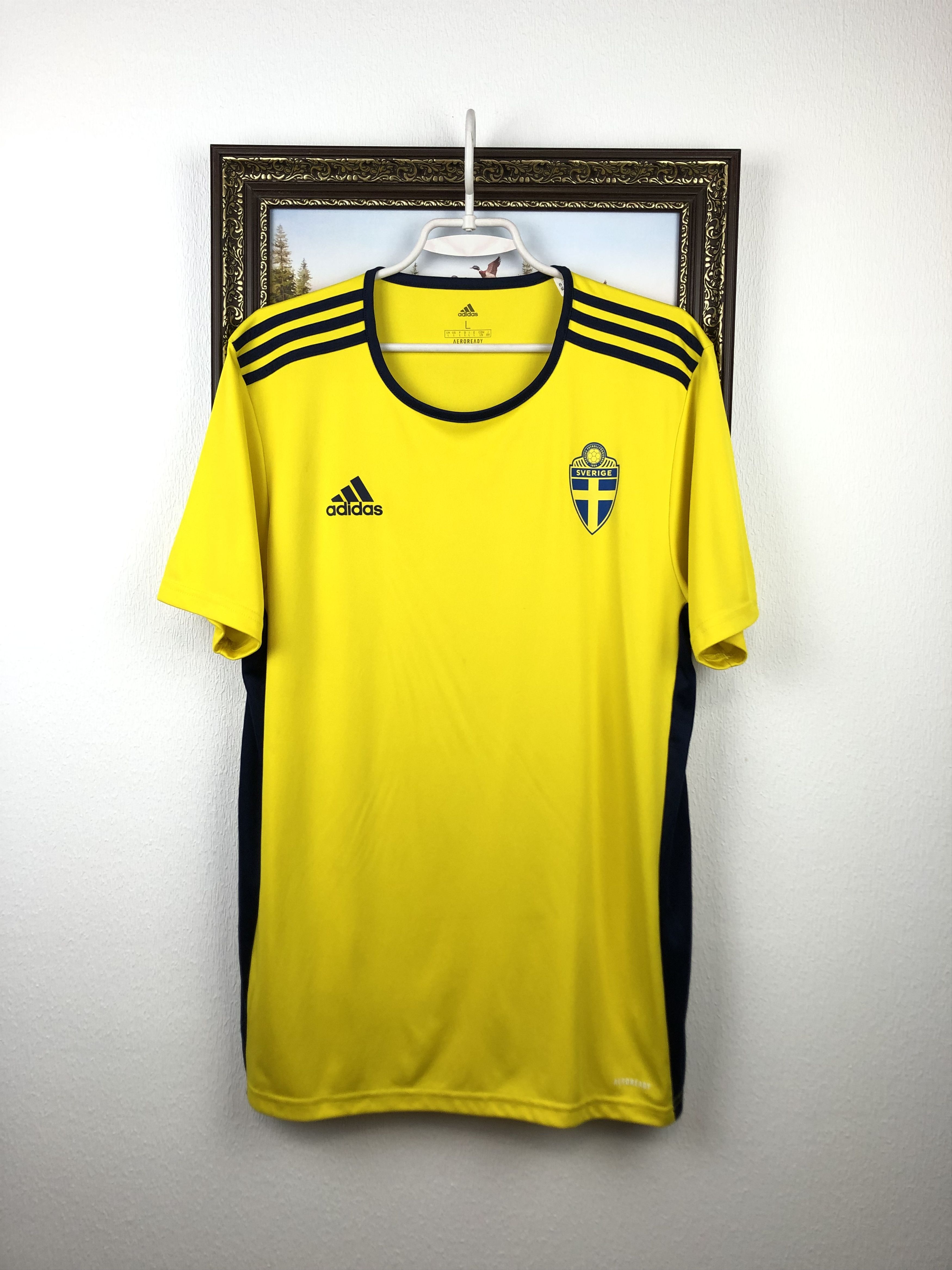 Adidas Sweden Home football shirt 2021 Football Adidas Jersey Size US L / EU 52-54 / 3 - 1 Thumbnail