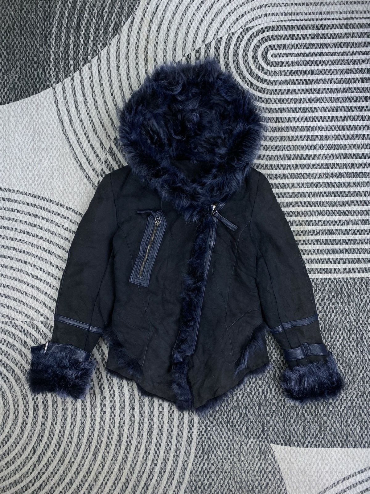 If Six Was Nine 🔥Ferrara Italy Faux Fur Shearling Asymmetrical Hooded Jacket Size US S / EU 44-46 / 1 - 1 Thumbnail