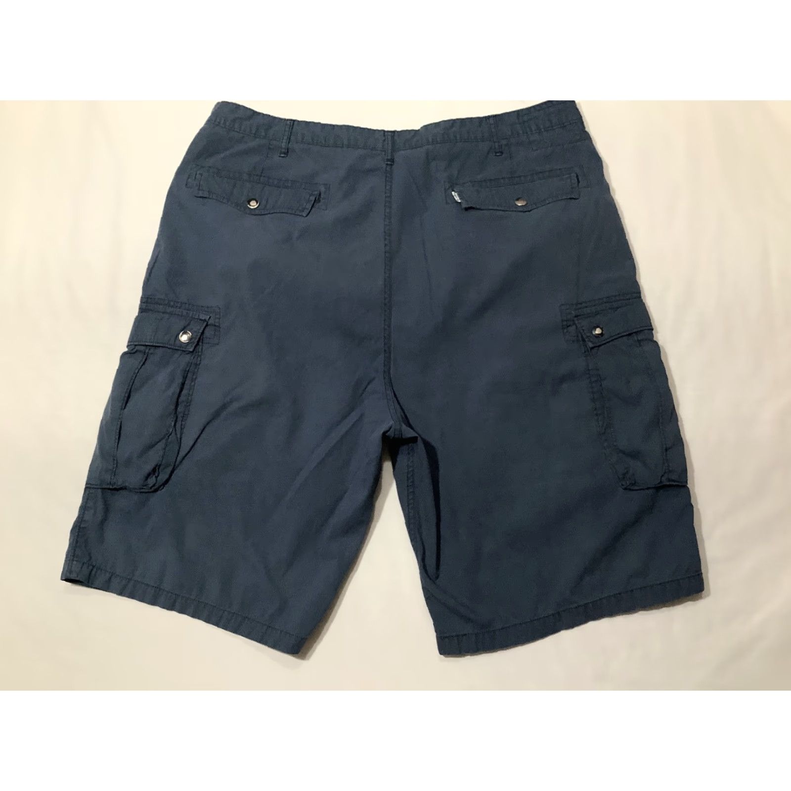 Levi's Levi's Cargo Shorts Mens 40 Blue Cotton Blend Flat Front Utility Pockets Casual Size US 40 / EU 56 - 6 Thumbnail