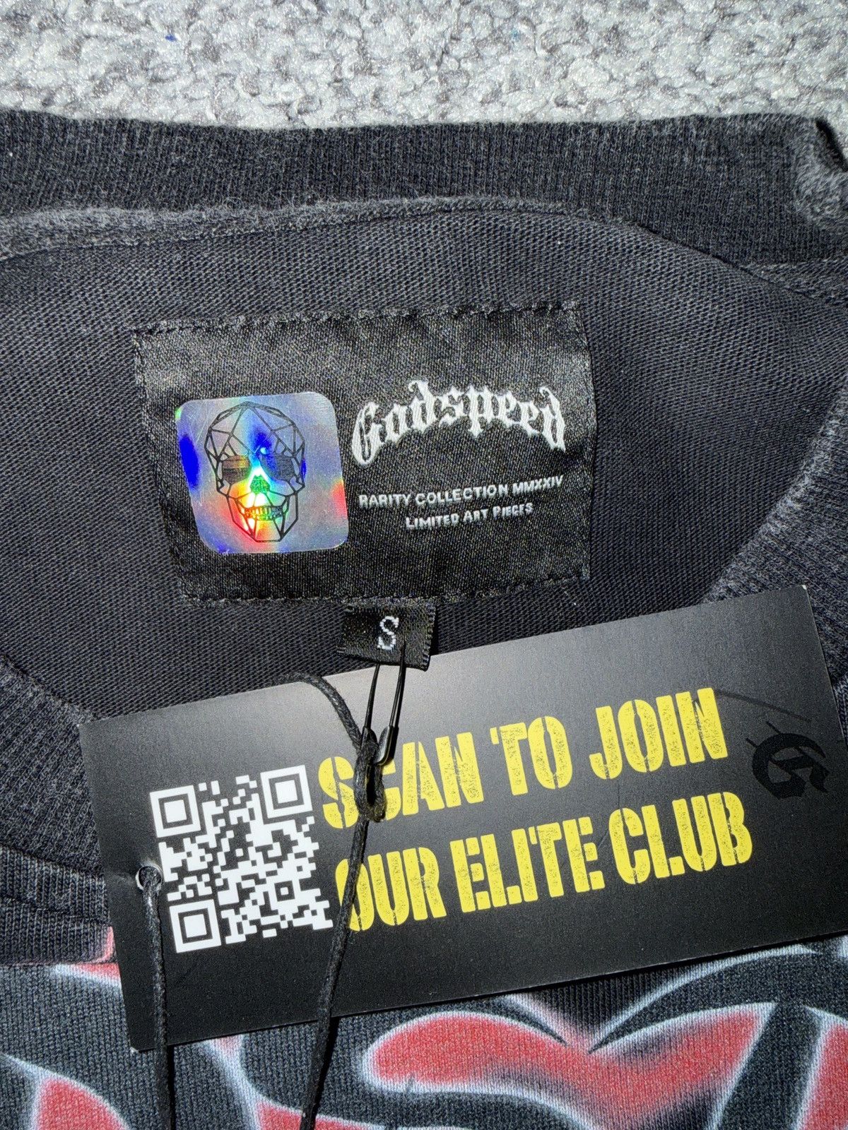 Godspeed Godspeed Voltage, size small, long sleeve, rarity 175/555 Size US S / EU 44-46 / 1 - 4 Thumbnail