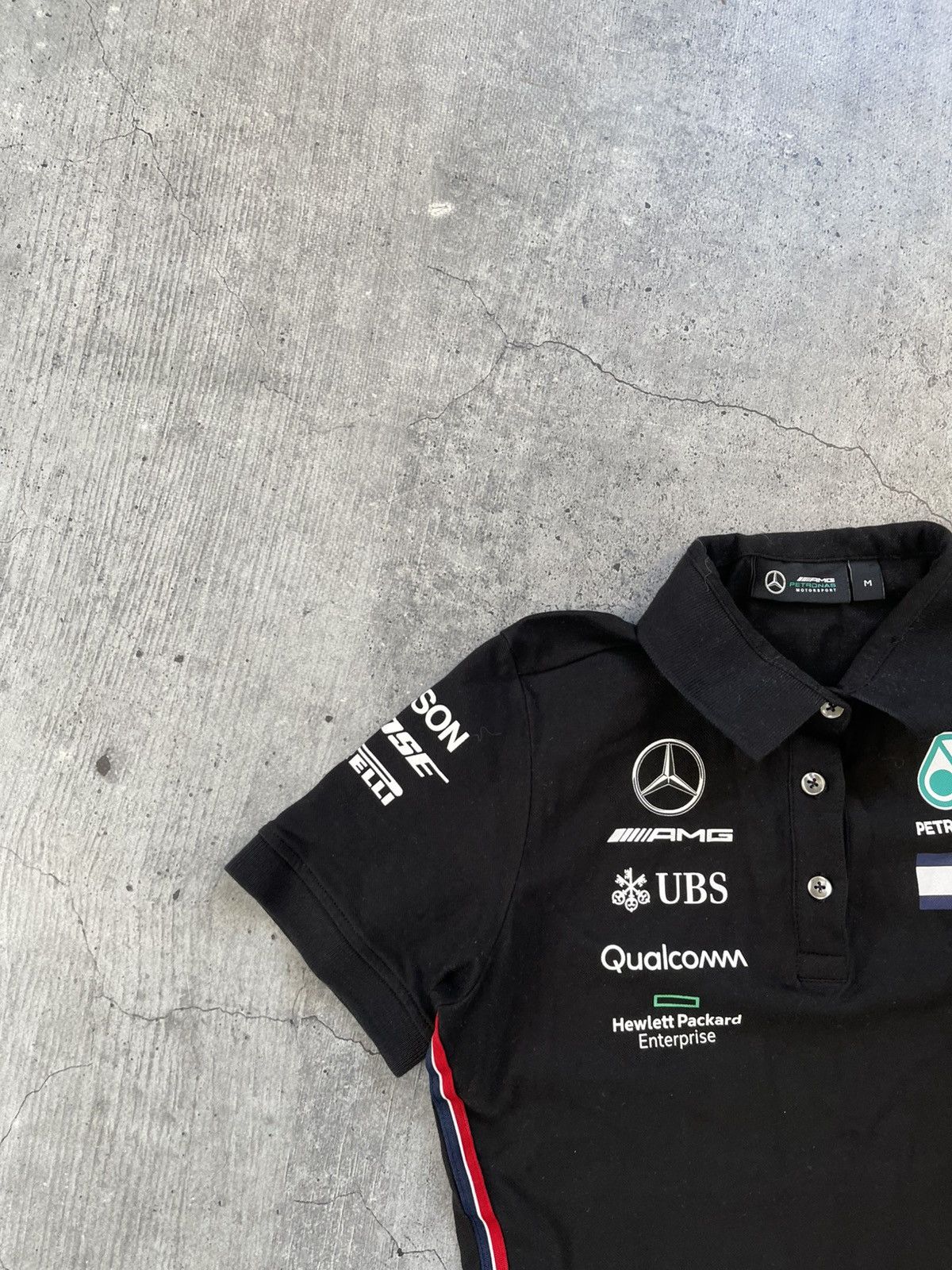 Mercedes-Benz Mercedes AMG Petronas F1 Racing Team Polo Shirt size Xs Size US XS / EU 42 / 0 - 2 Thumbnail