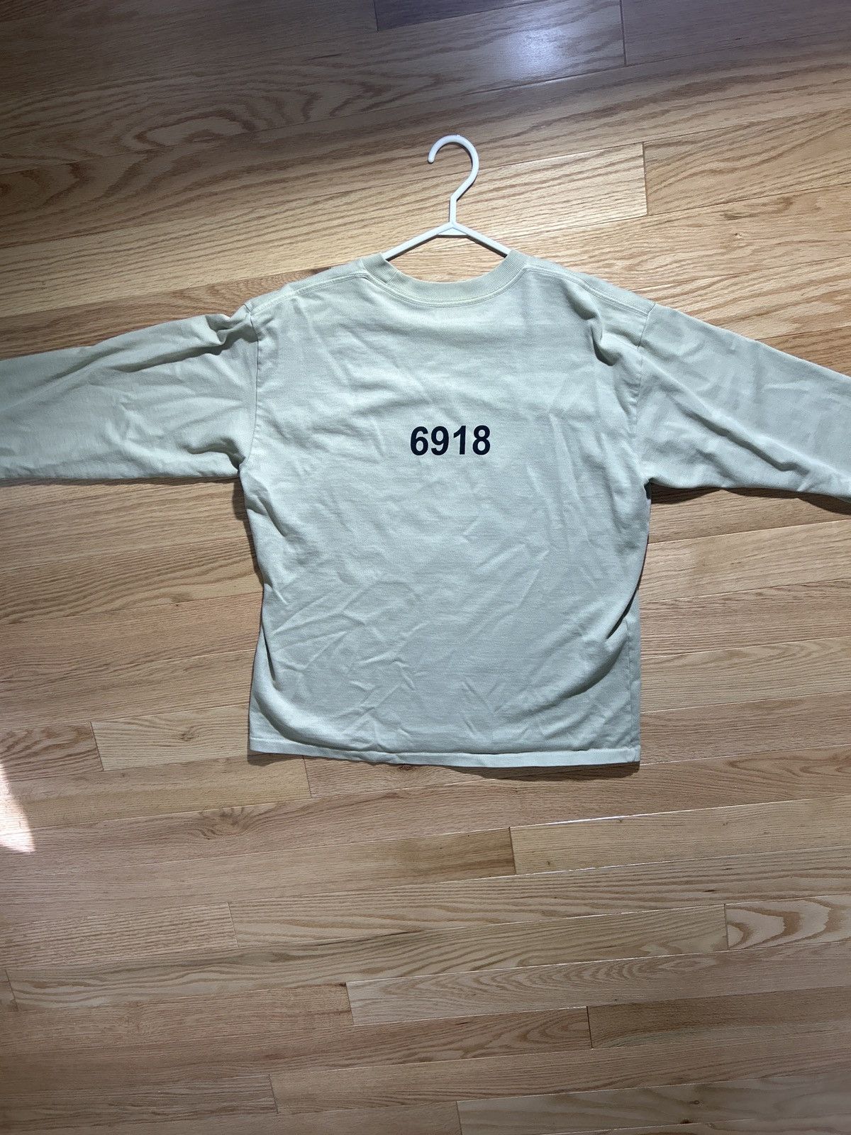 Yeezy Yeezy x Pornhub Riley Reid 2018 PH awards Long Sleeve Size US M / EU 48-50 / 2 - 3 Thumbnail