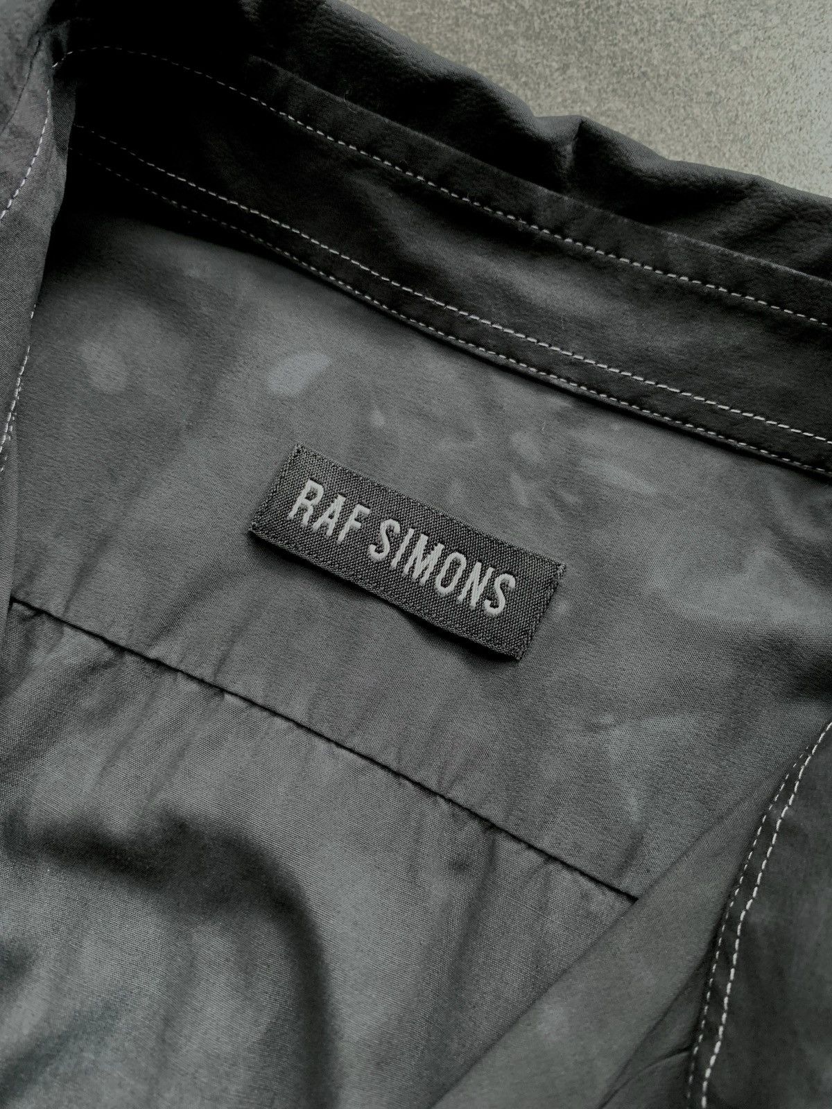 Raf Simons FREE TAX! R Logo Hand Dyed Shirt Size US S / EU 44-46 / 1 - 8 Thumbnail