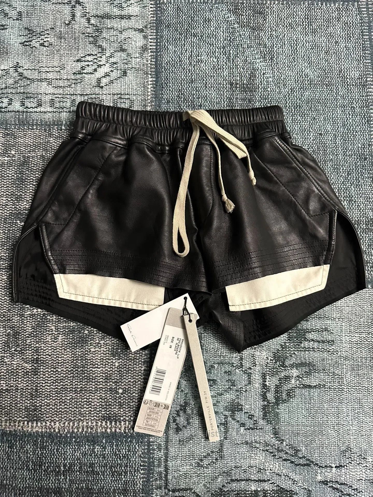 Rick Owens Rick Owens 24FW Waxed Lambskin Boxer Shorts. Size 37" - 1 Thumbnail