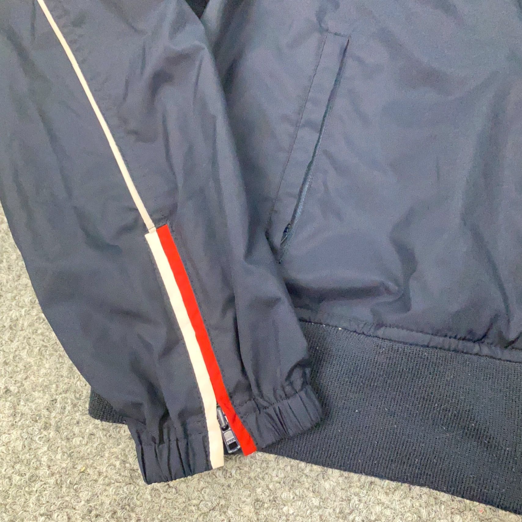 Tommy Hilfiger VINTAGE Tommy Hilfiger Mens Jacket XL Blue Windbreaker Full Zip Size US XL / EU 56 / 4 - 4 Thumbnail