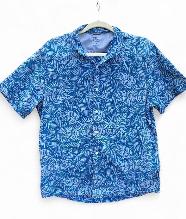 Izod Izod Saltwater Blue Leaf Pattern Button-Up Shirt Size M Size US M / EU 48-50 / 2 - 1 Thumbnail