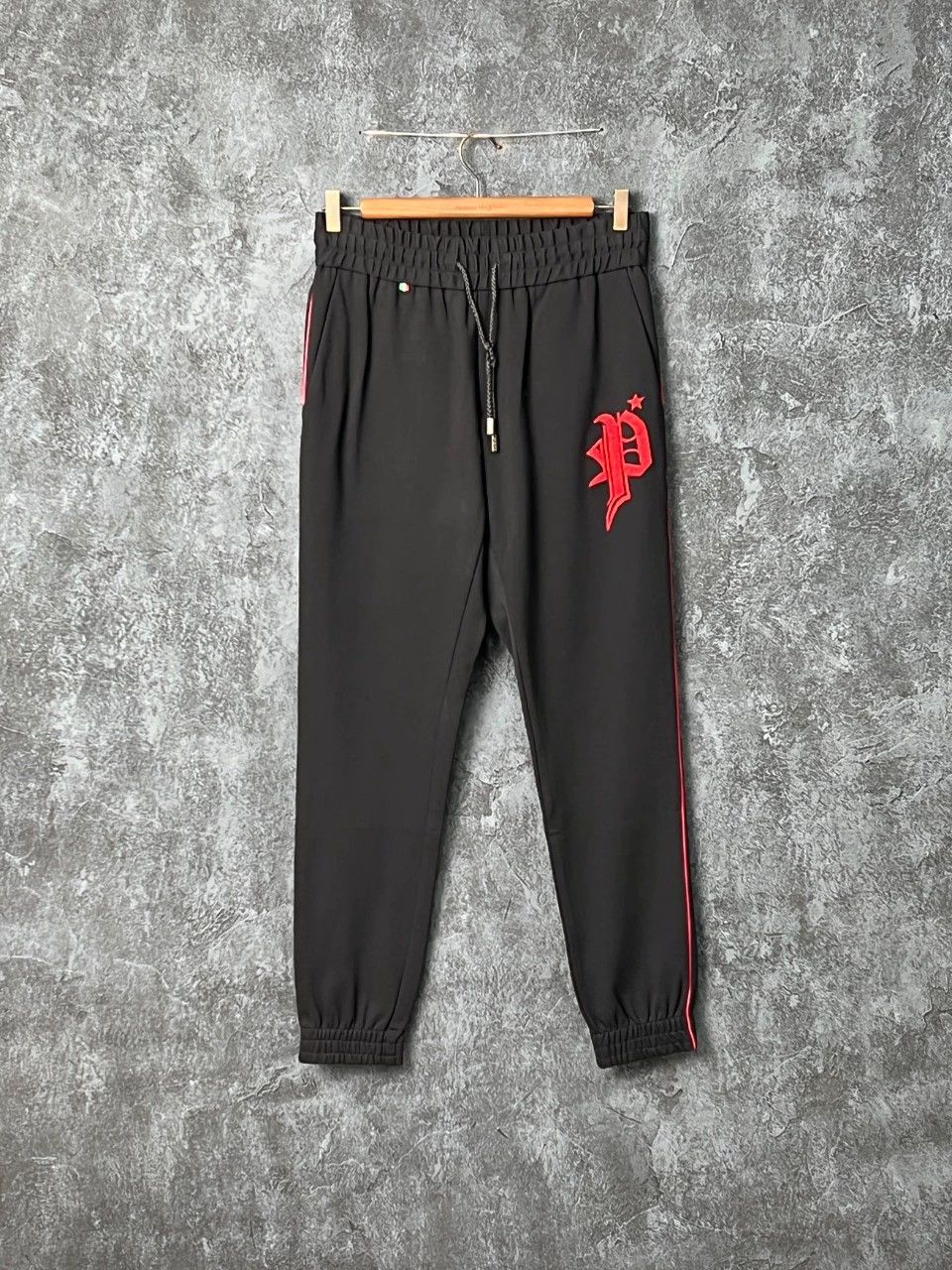 Philipp Plein PP logo sweatpants 35% nylon L Size US 37 - 1 Thumbnail