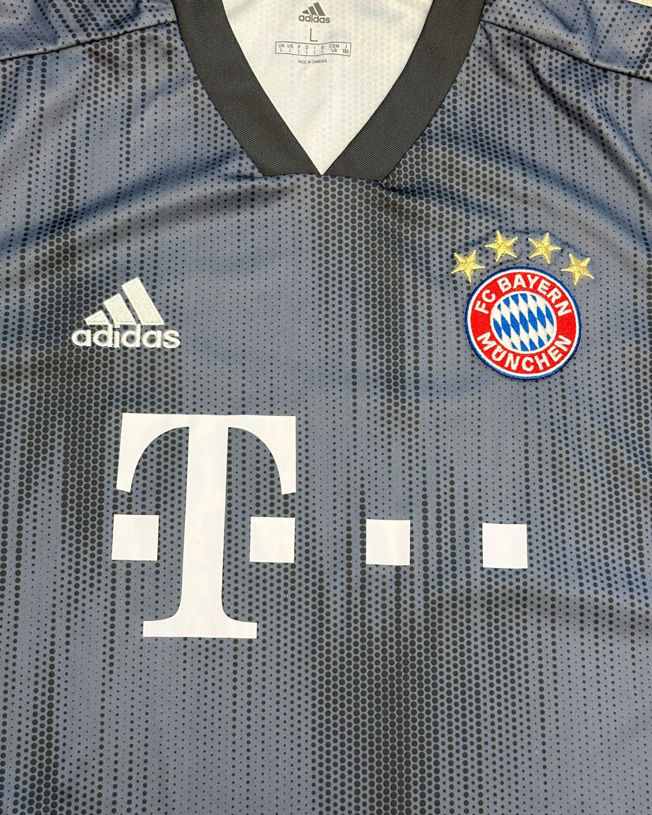 Adidas 2018 Adidas FC Bayern Munich Gray Soccer Jersey Kit - Large Size US L / EU 52-54 / 3 - 3 Thumbnail