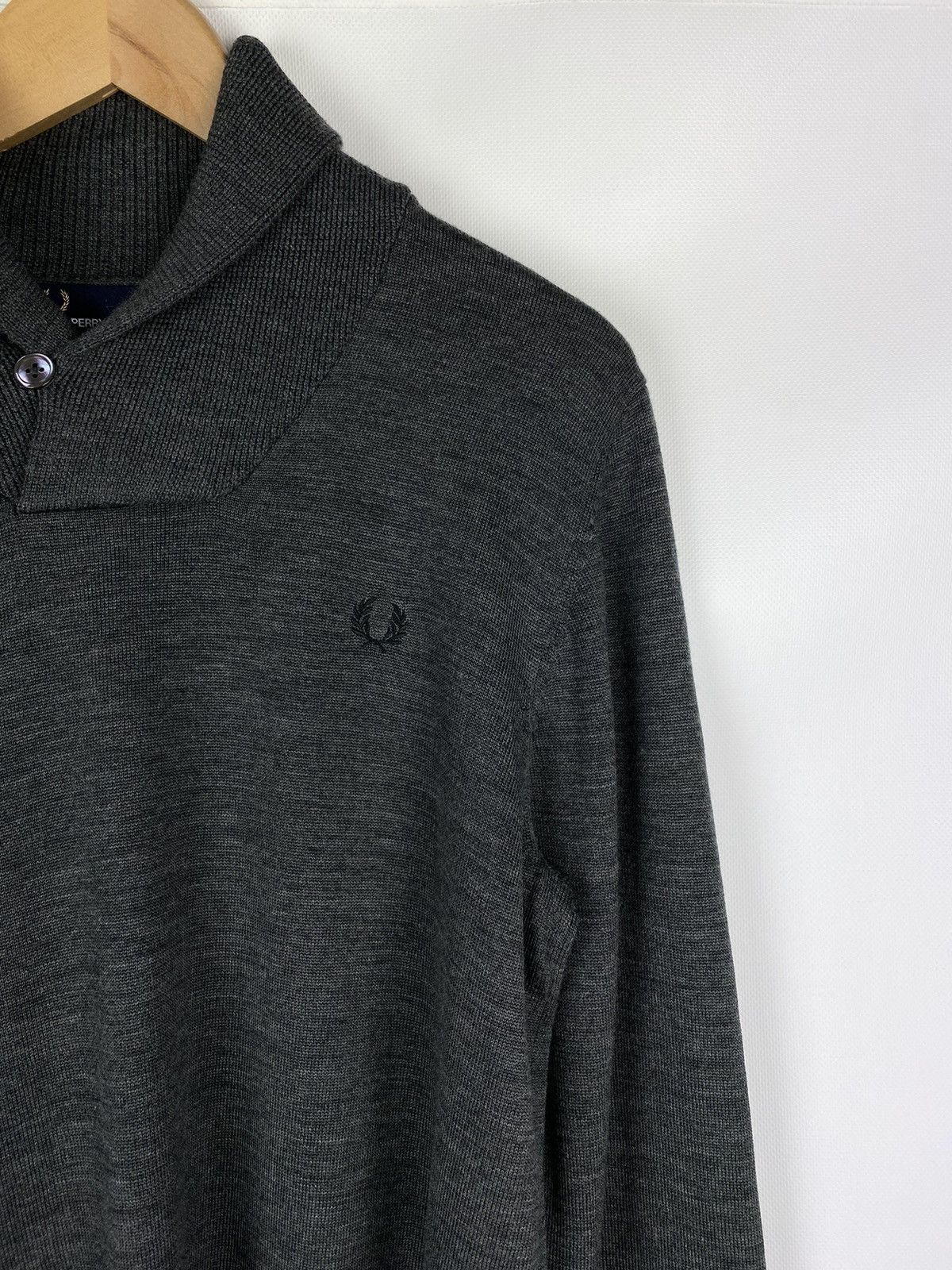Fred Perry Fred Perry men’s merino wool shawl collar sweater pullover Size US M / EU 48-50 / 2 - 8 Thumbnail