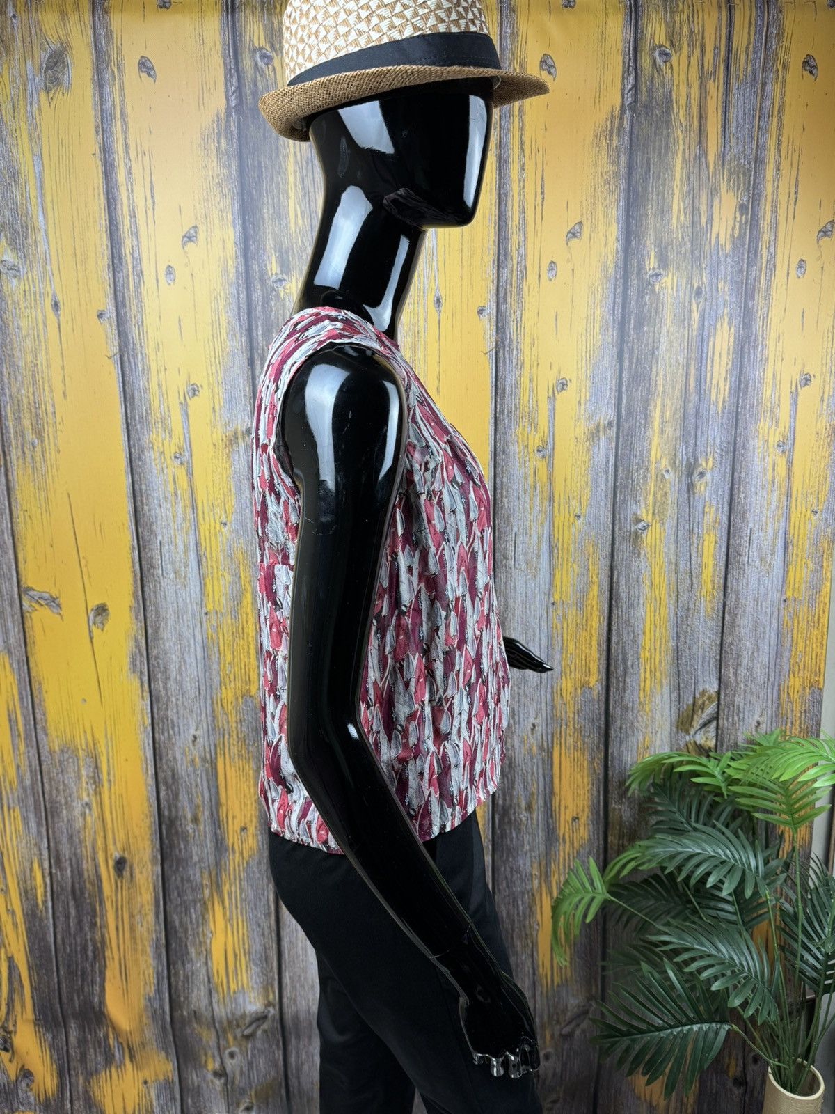 Louis Vuitton Louis Vuitton Silk Sleeveless Blouse Multicolour Size 36 FR Size XS / US 0-2 / IT 36-38 - 9 Thumbnail