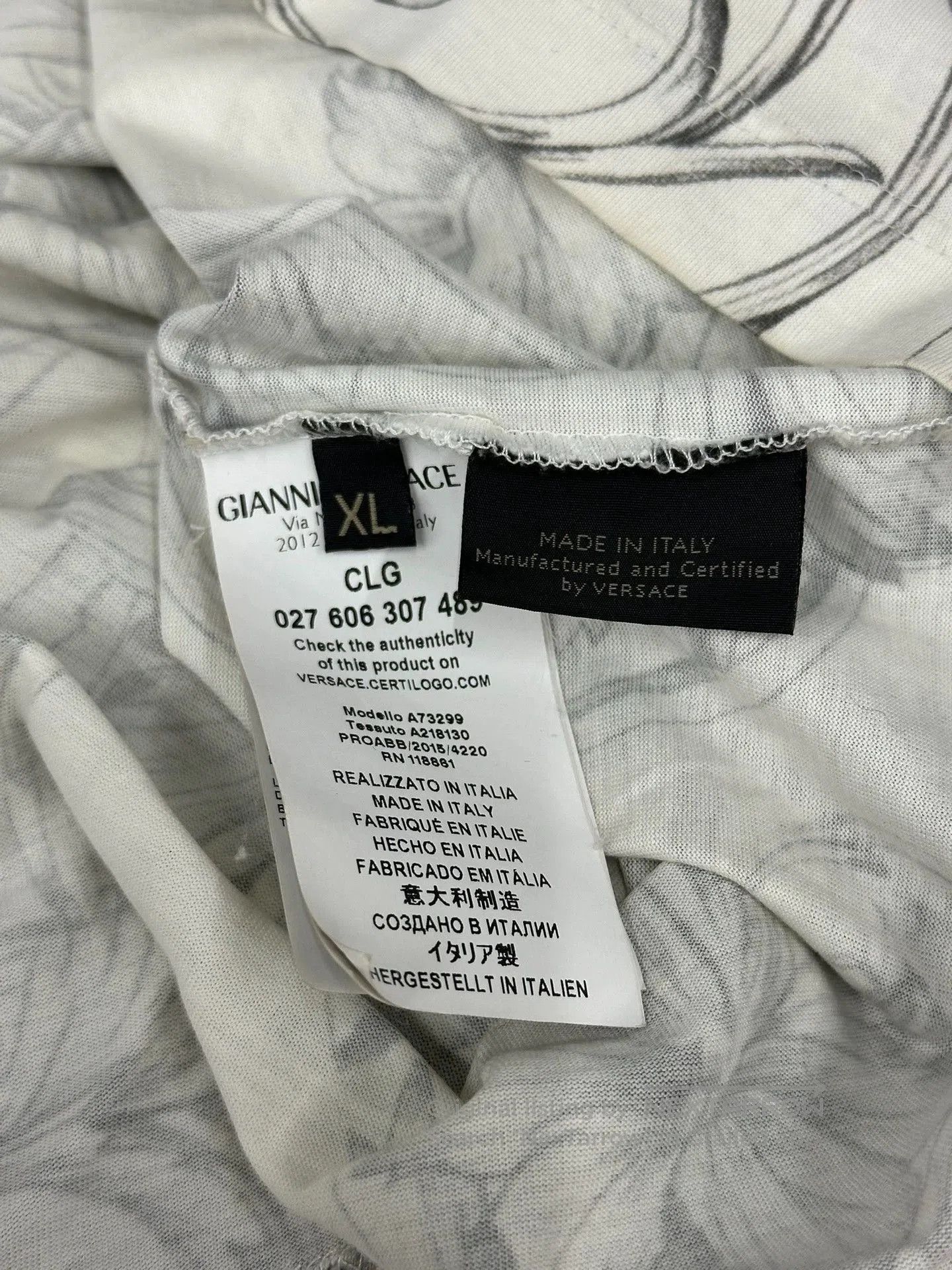 Versace Versace White Medusa Print Short Sleeve T-shirt. Size US XL / EU 56 / 4 - 5 Thumbnail