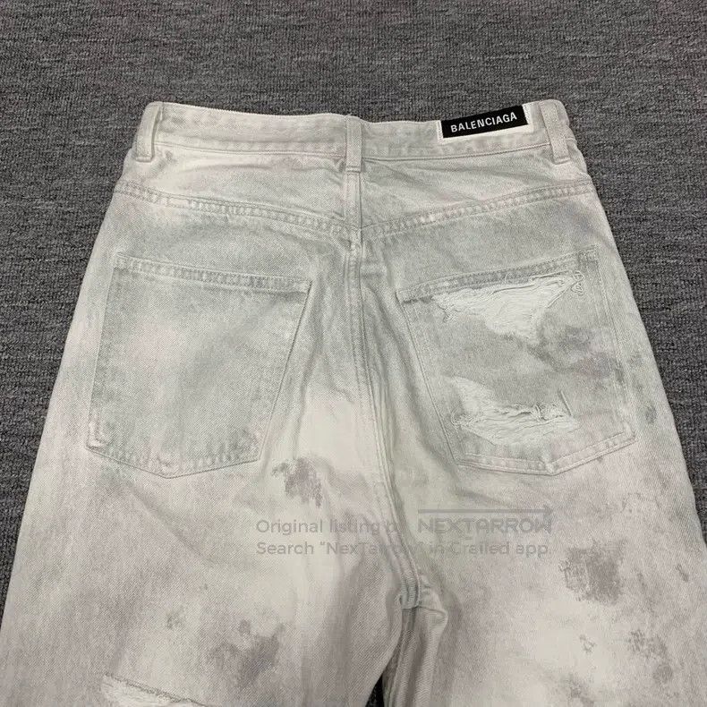 Other Balenciaga White destroyed hole button denim jeans Size 25" / US 0 / IT 36 - 4 Thumbnail
